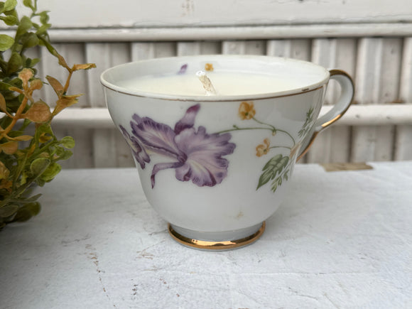 Sea Salt + Orchid 6oz Soy Candle  in Vintage Tea Cup