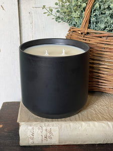 Campfire 32 oz Soy Candle in Reusable Pottery