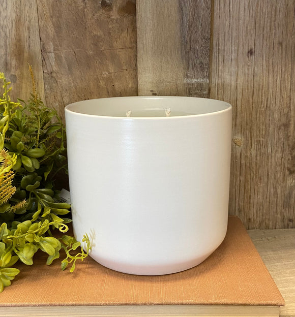 Cedarwood + Honey 32oz Soy Candle in White Pottery