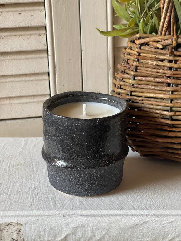 Bergamot + Black Tea 6oz Soy Candle in Reusable Pottery