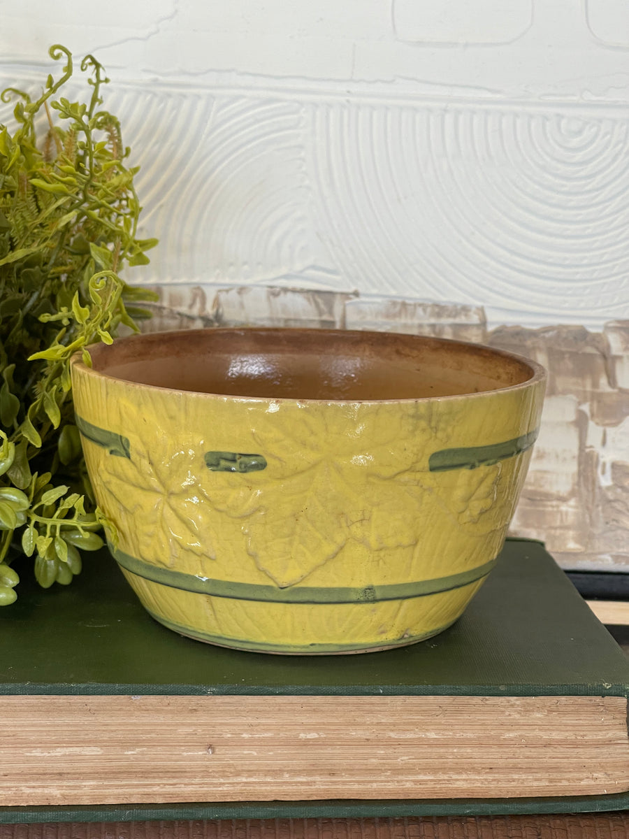 Vintage Yellow & Green Barrel Bowl w/ Leaf Detail – The Gentleman's ...