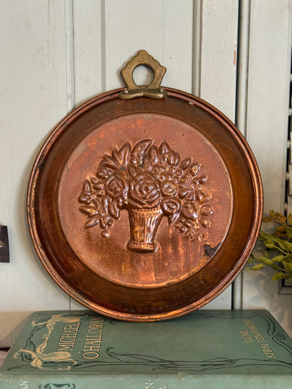 Vintage Copper Mold With Floral Detail Made in Korea – The
