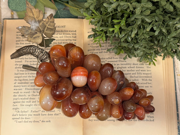 Vintage MCM Agate Crystal Grape Cluster