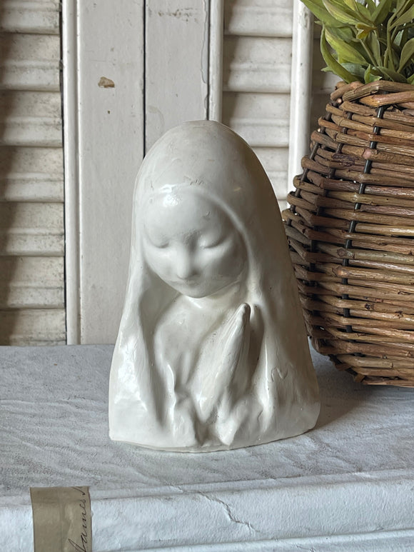 Vintage Unmarked Pottery White Ceramic Madonna Virgin Mary