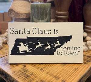 Handmade Santa Claus in Coming Wood Sign