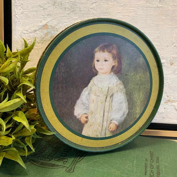 Round Vintage Tin w/ Little Girl in Nightgown