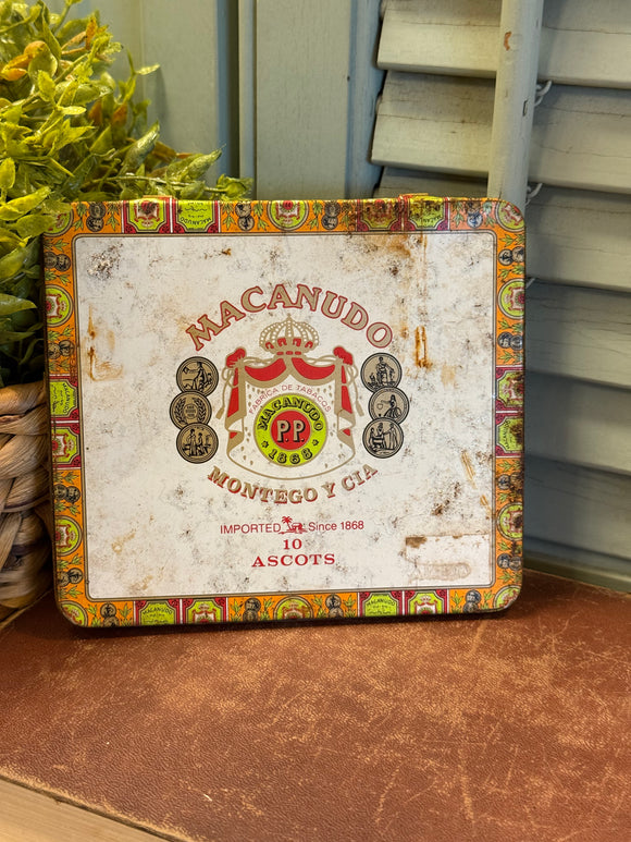 Old Macanudo Ascot Tin