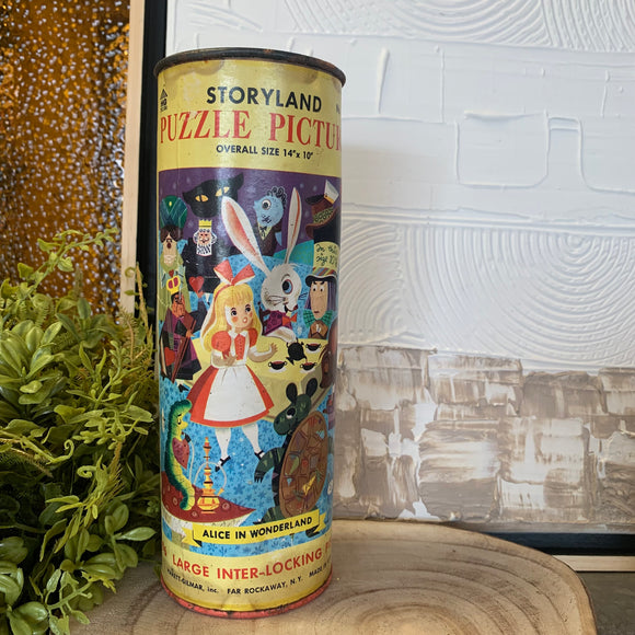 Vintage 60's Alice in Wonderland Puzzle Tin