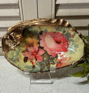 Vintage Inspired Tennessee River Mussel Shell