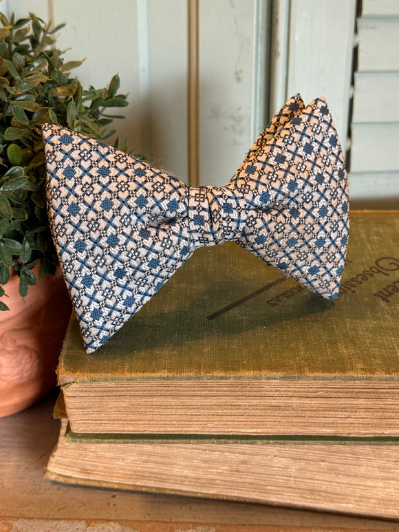 Vintage Ormond Clip-on Bowtie