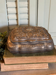 Vintage Heritage Mint Silver Plate Trinket Box