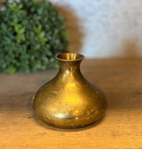 Vintage Round Brass Budvase