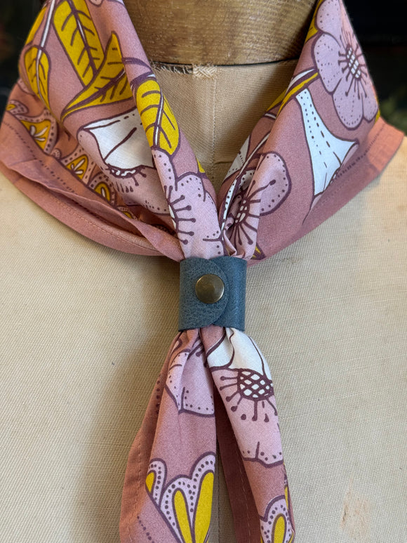 Gray Leather Bandana Slide