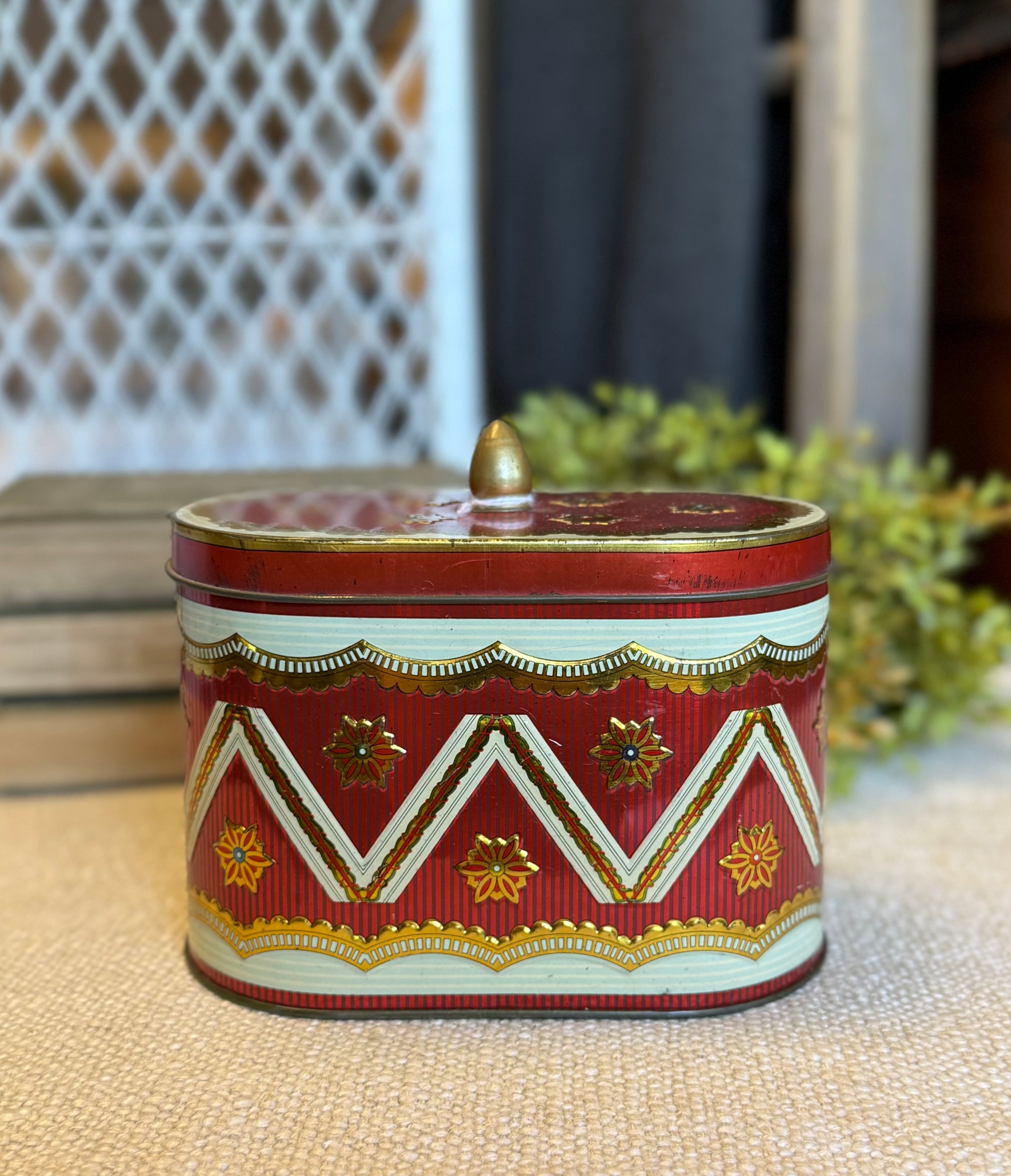 Vintage Tins + Boxes – The Gentleman's Stache, DBA Mercantile 1858