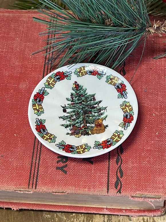 Small Vintage Christmas Plate Butter Pat