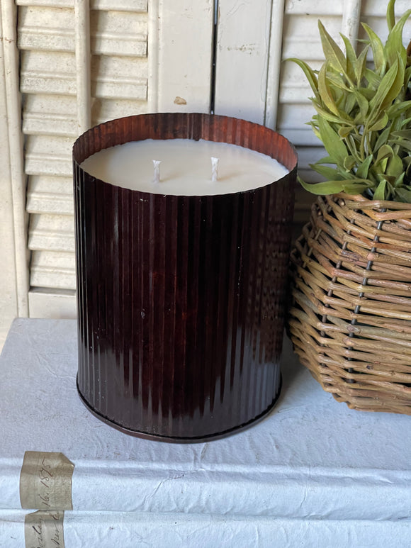 Nashville Leather + Whiskey 40oz Soy Candle in Tin