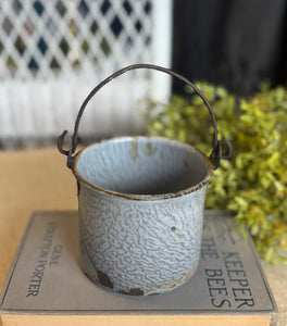 Small Vintage Gray Granite Pail w/ Handle