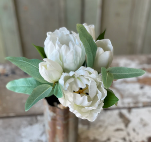 White Grand Opening Tulip Bundle