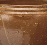 Vintage-Inspired Stoneware Bowl