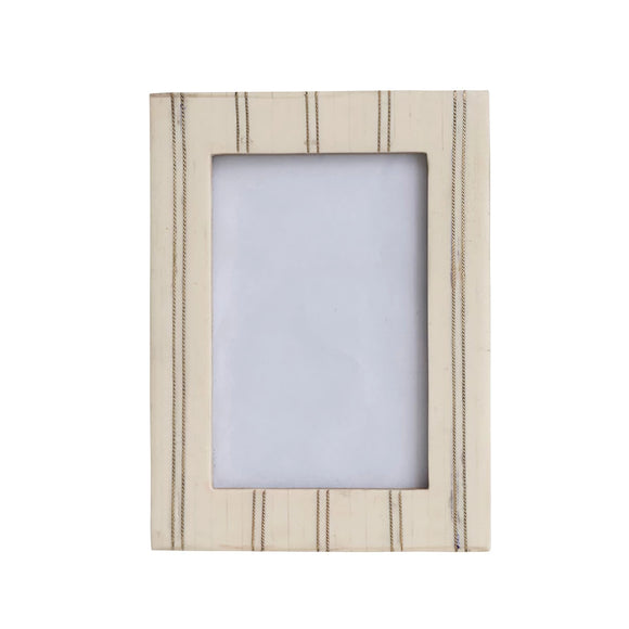 Cream Photo Frame w/ Metal Rope Detail