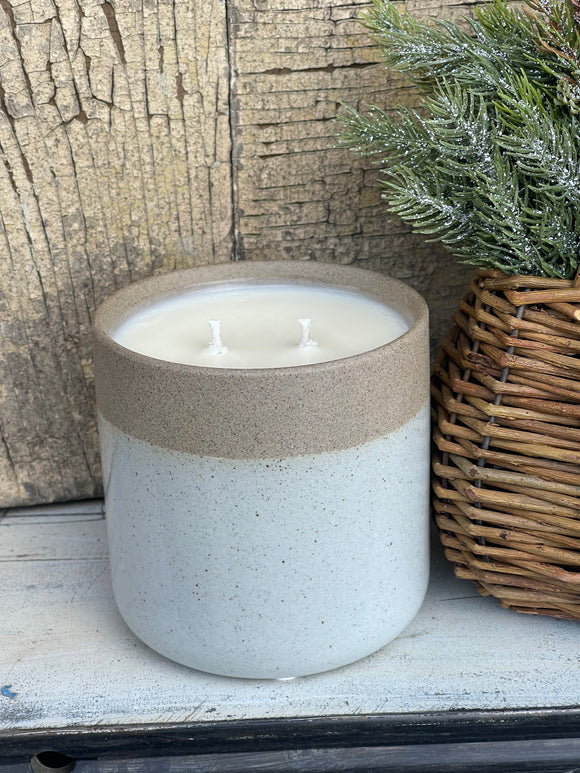 Cocoa + Mint 24oz Soy Candle in Pottery