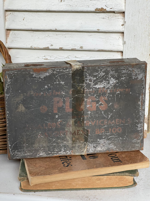 Vintage Radio Battery Plugs Metal Box